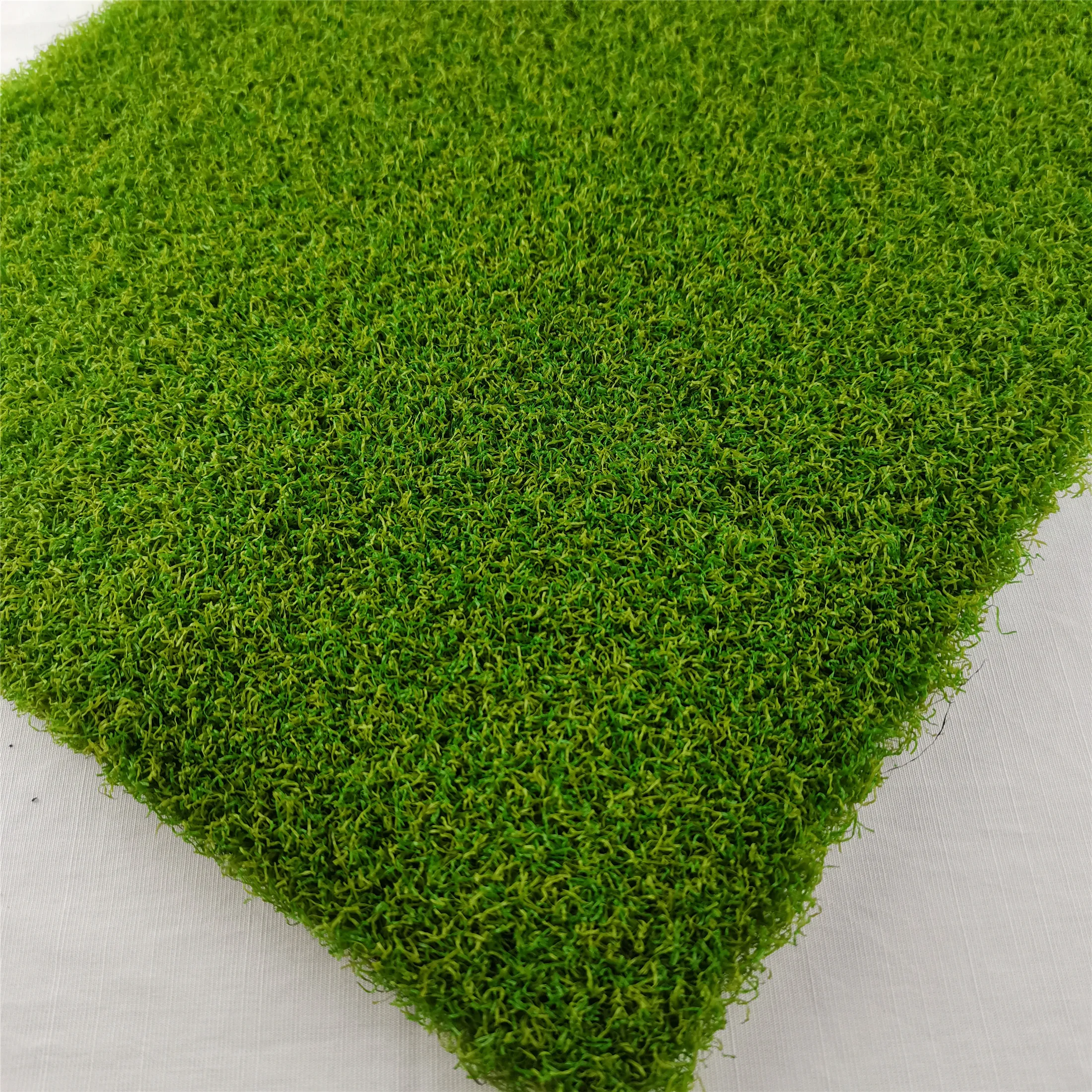 Golf Products Manufacturer Personal Portable Golf Putting Green Rubber Base Putting Green Golf Practice Mat