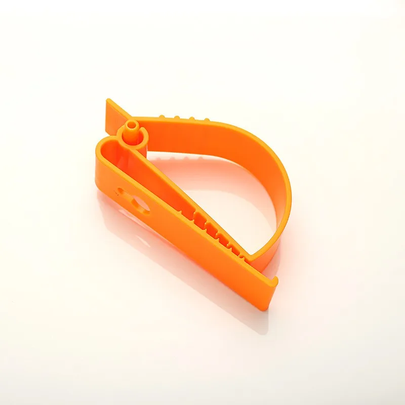 Hot Sale Plastic Helmet Clip Tool And  Belt Climbing Clip For Workers Teachers Children