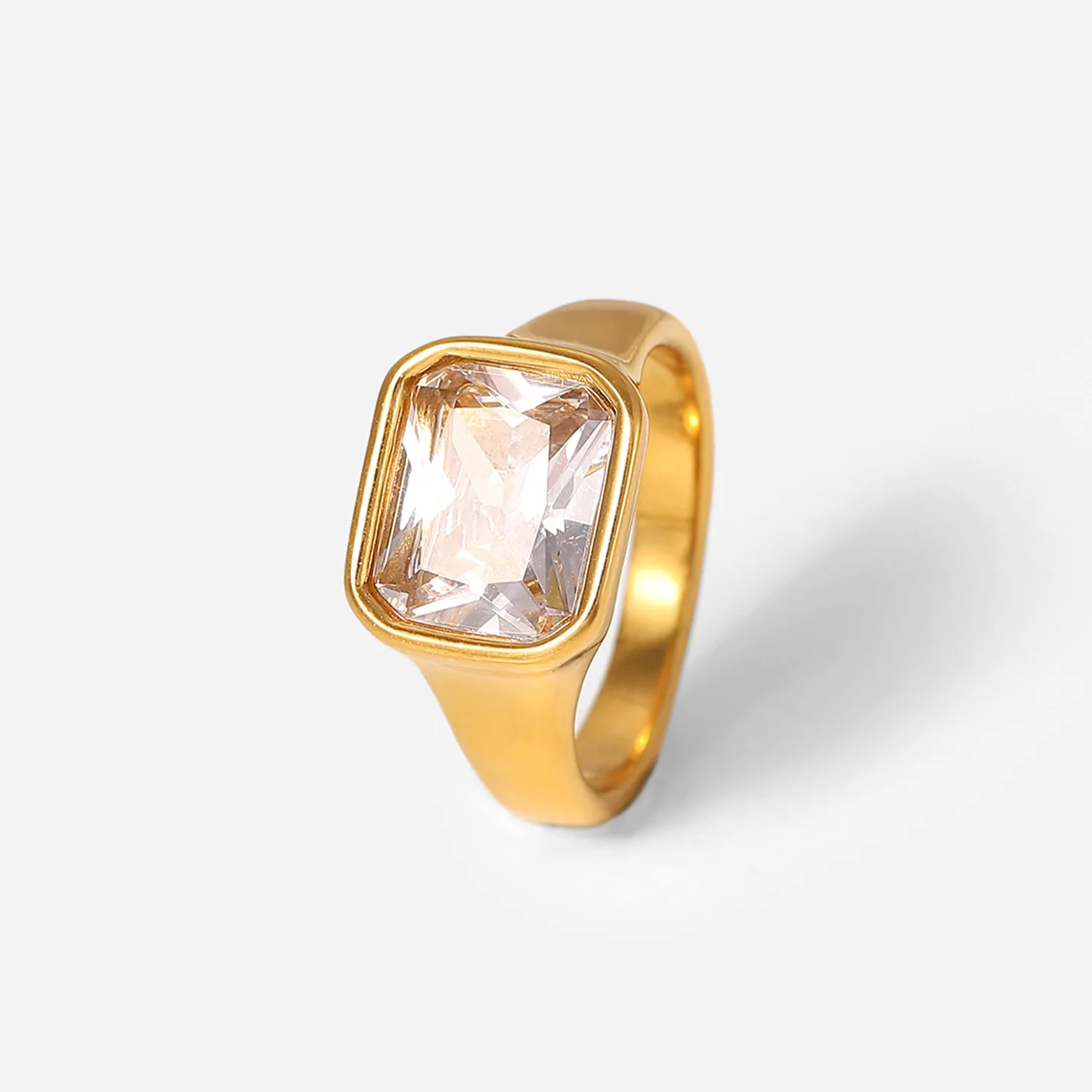 18K Gold Plated Stainless Steel Square Ring White Green Pink Cubic Zirconia Finger Ring Crystal Square Diamond Rings for Women