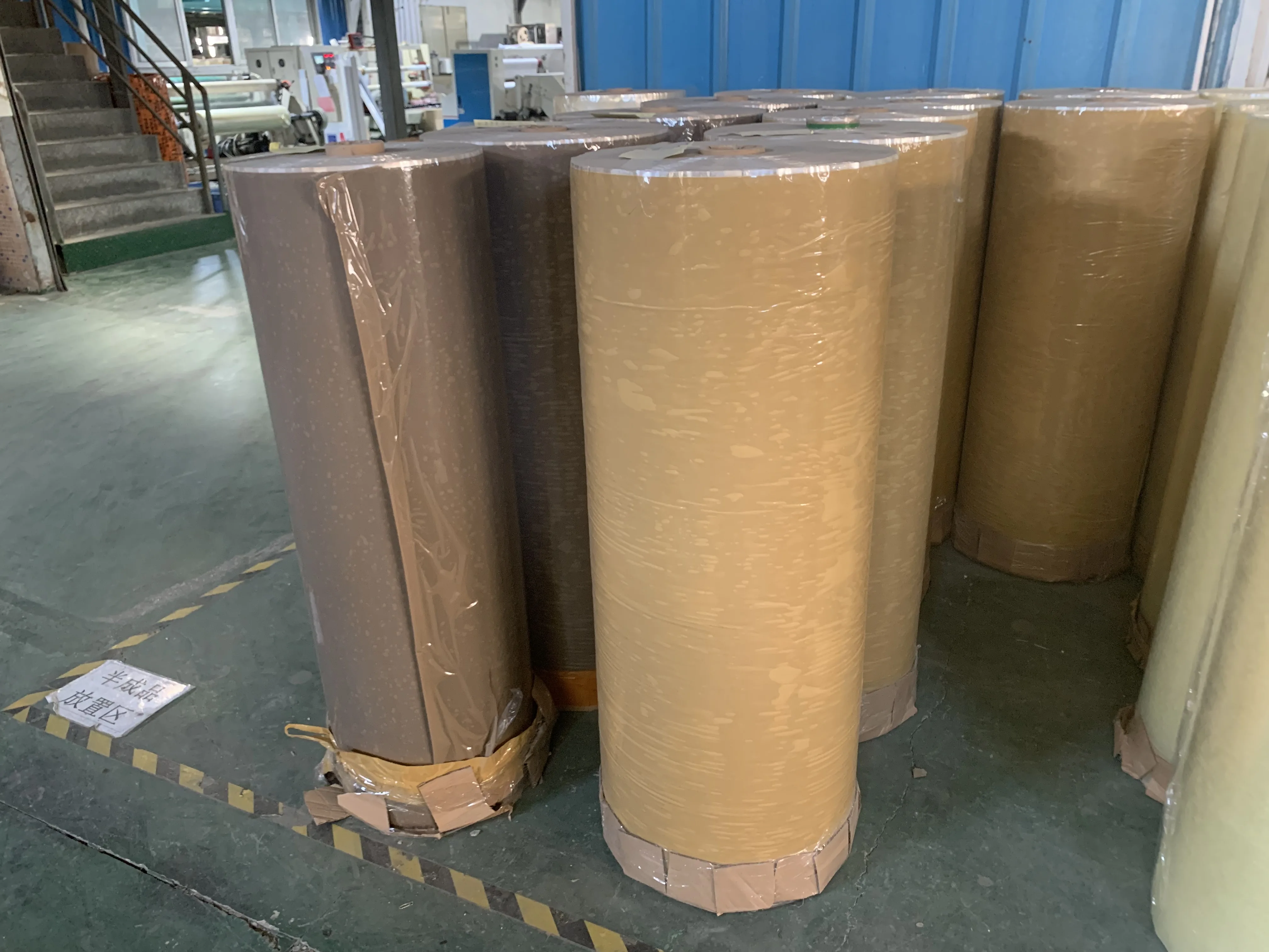 4000 м Заводская Продажа низкая цена Bopp Jumbo Roll glue