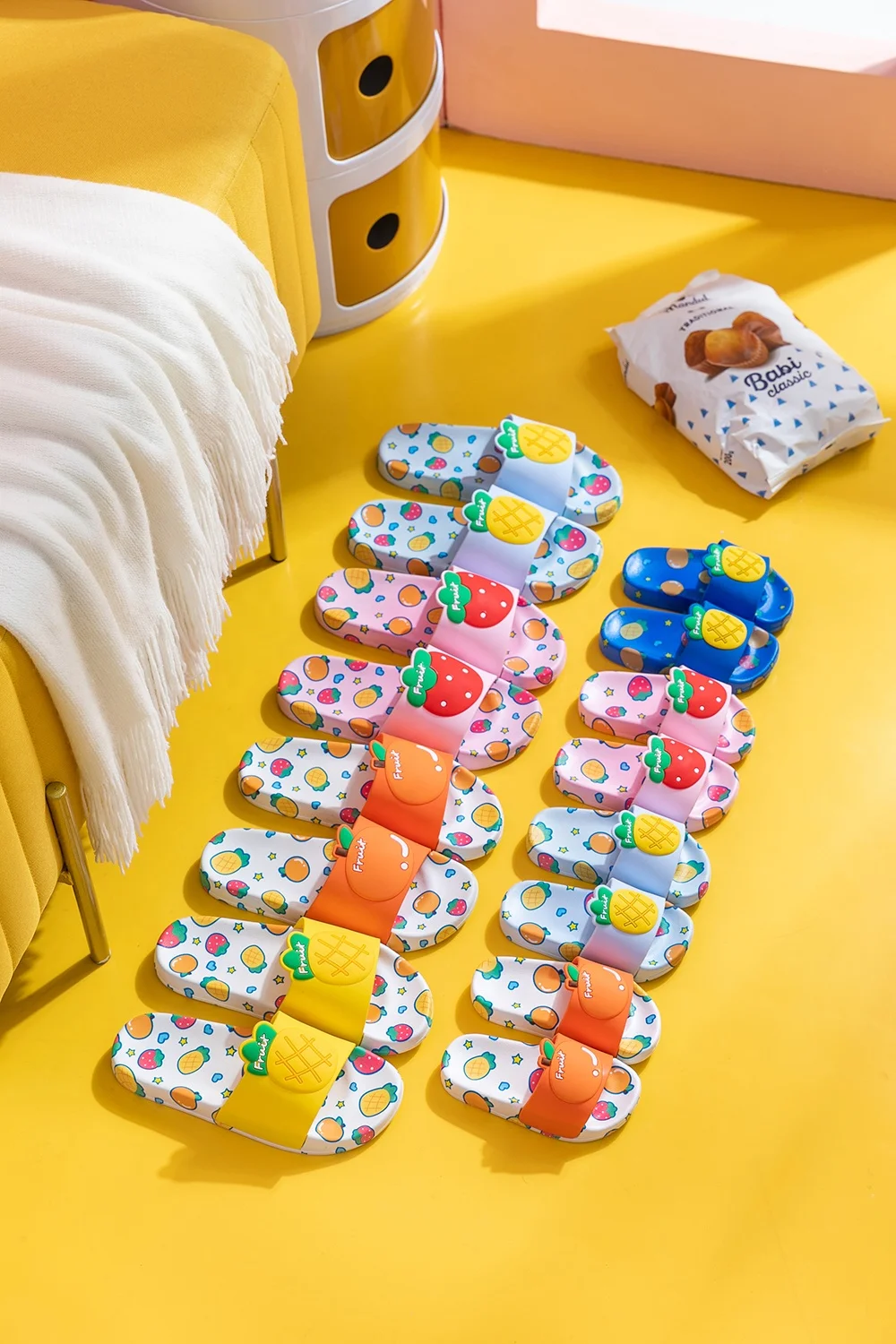 Kids House Anti-slip Boys Shoes Summer Beach Slipper for baby indoor outdoor bathroom slippers for Children PVC  kids shoes