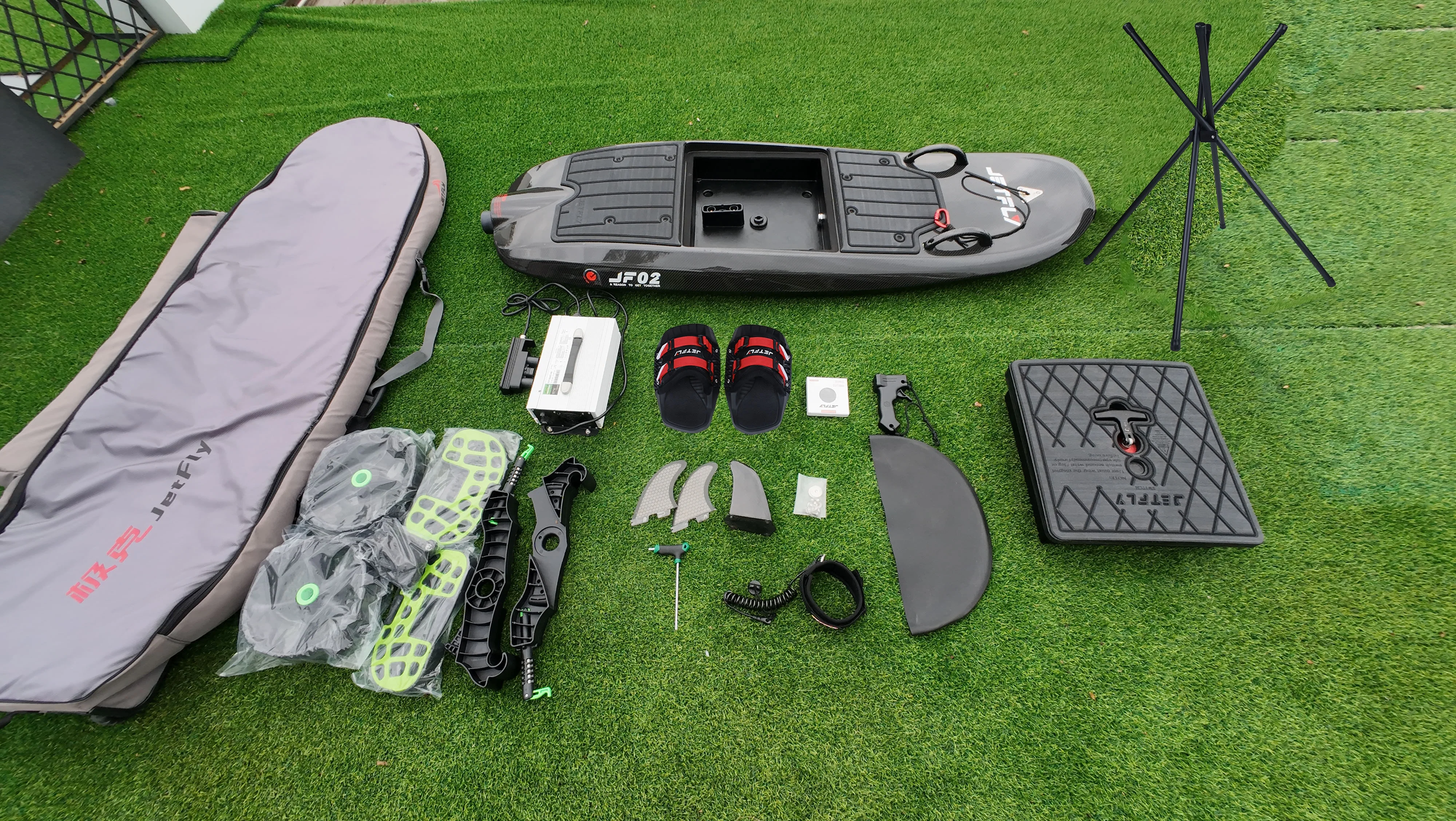 Jetfly High Quality 100% Carbon Fiber Small Jetski Electric Surfboard E-board with Battery Water Powered Equipment