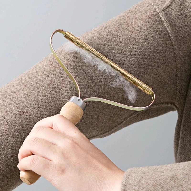 Cheap Eco Friendly Clothes Fuzz Fabric Brush Shaver Removal Device Sofa Car Wooden Lint Roller Dog Pet Hair Remover
