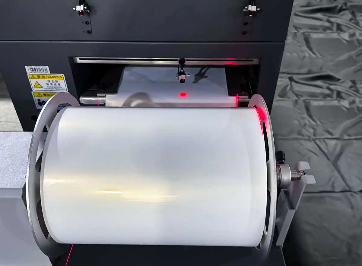 Digital roll to roll desktop full color vinyl label print inkjet label printer with cutter