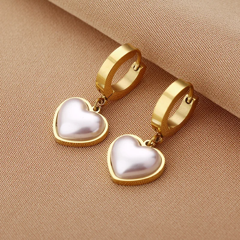 Hot sales Trendy Stainless Steel 18k Gold Pearl Zircon Heart Butterfly Twisted C Hoop Earrings Women Letter Flower  Earrings