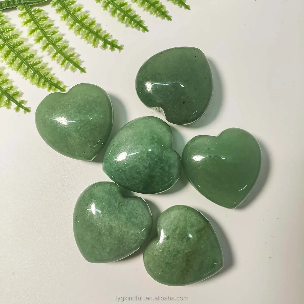 Natural Mini Green Aventurine Crystals Stone 3CM Loving Heart Healing Crystal Green Aventurine Small Crystal Hearts