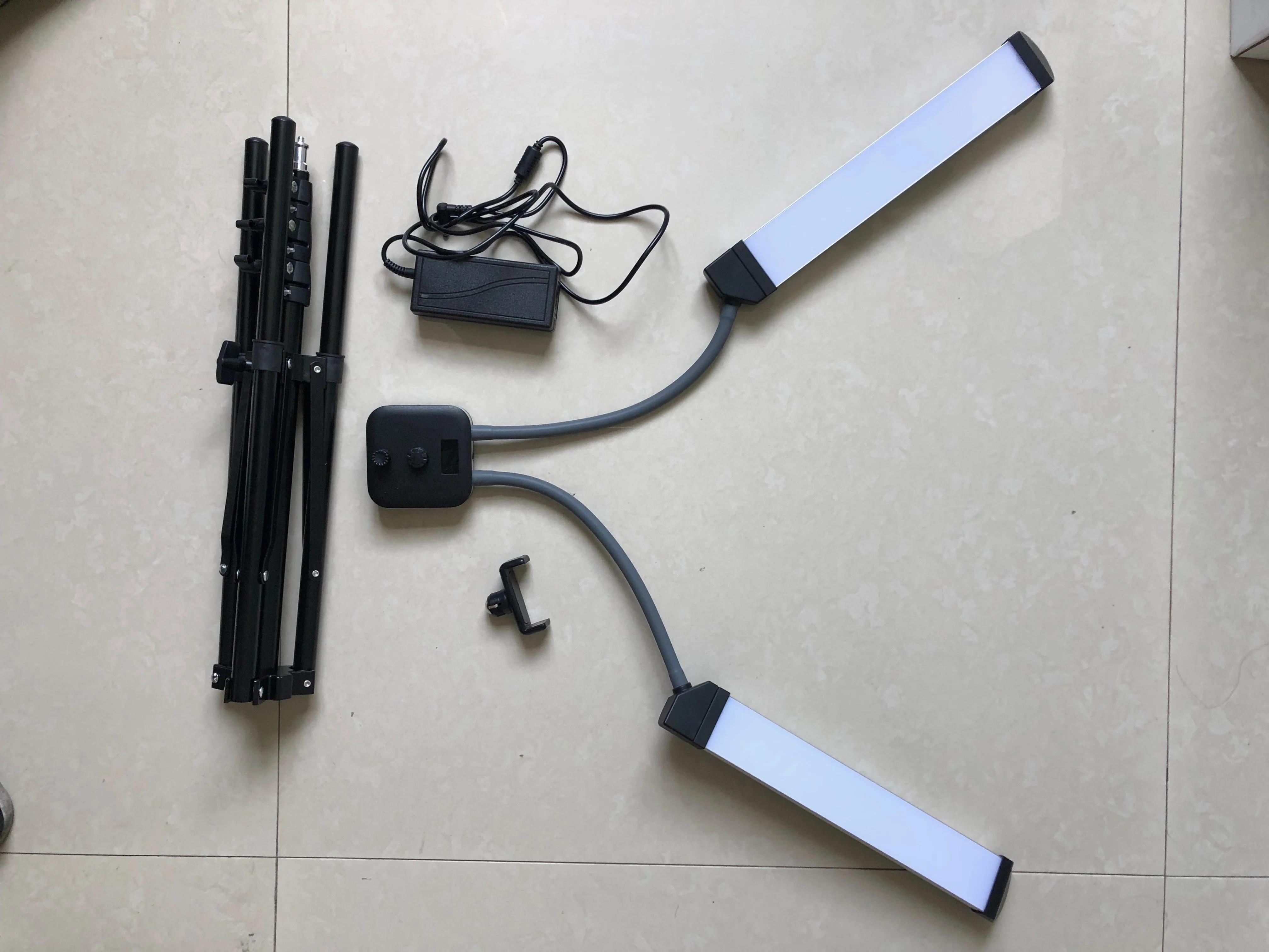 Настольная лампа для