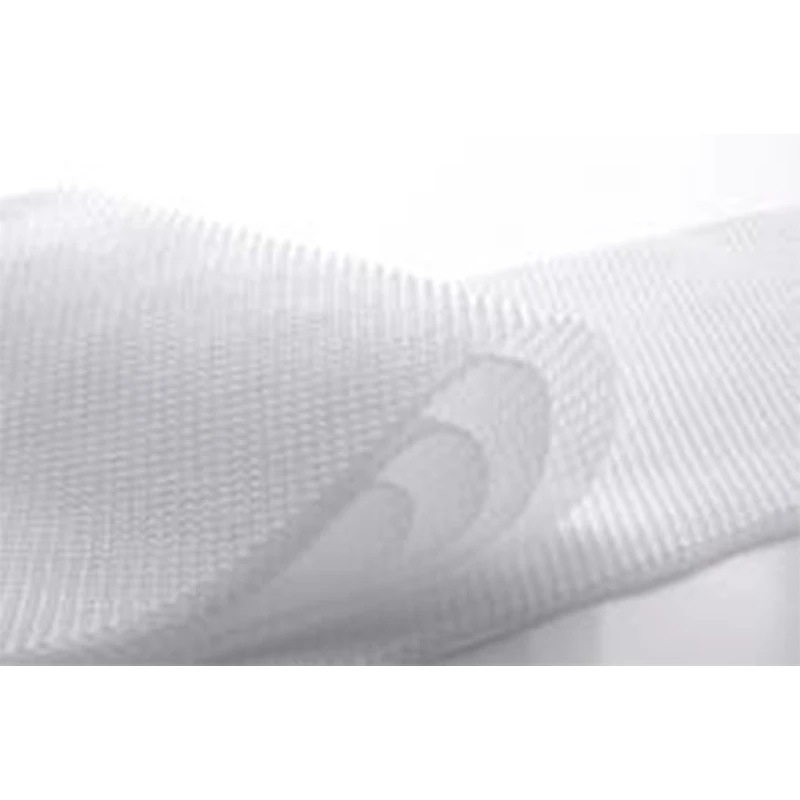 Double Layer 38gsm Hydrophilic Hot Air Through Nonwoven Embossed Nonwoven Roll Fabric for Diaper in China
