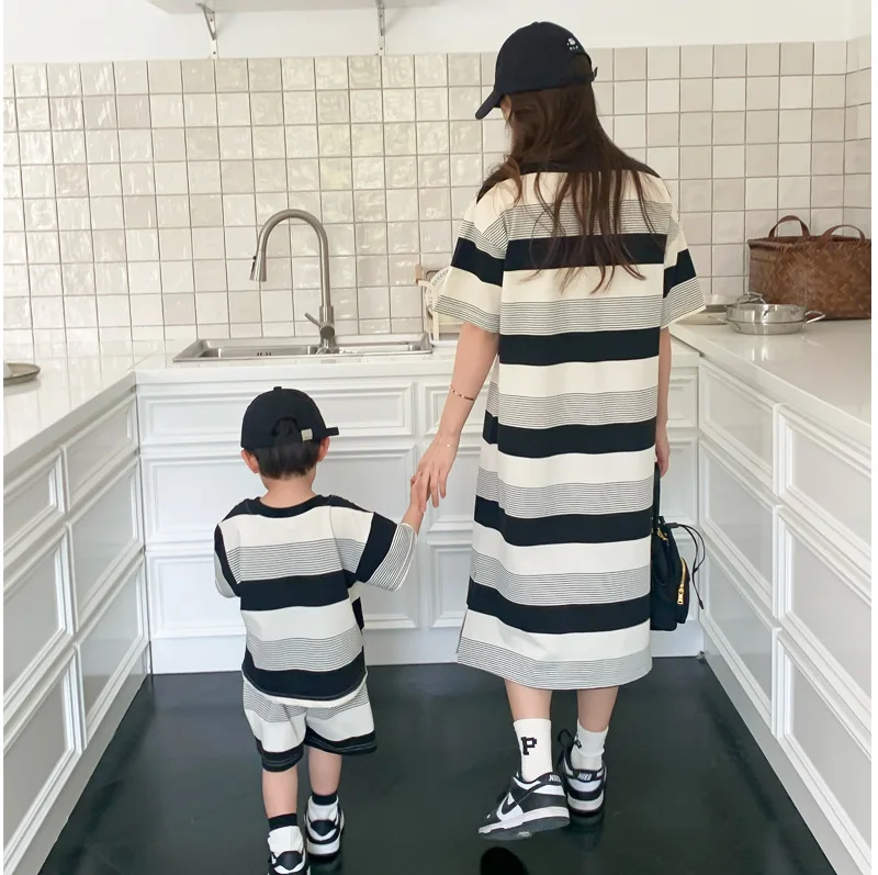 Parent-child outfit family pack boys and girls fashion style striped suit