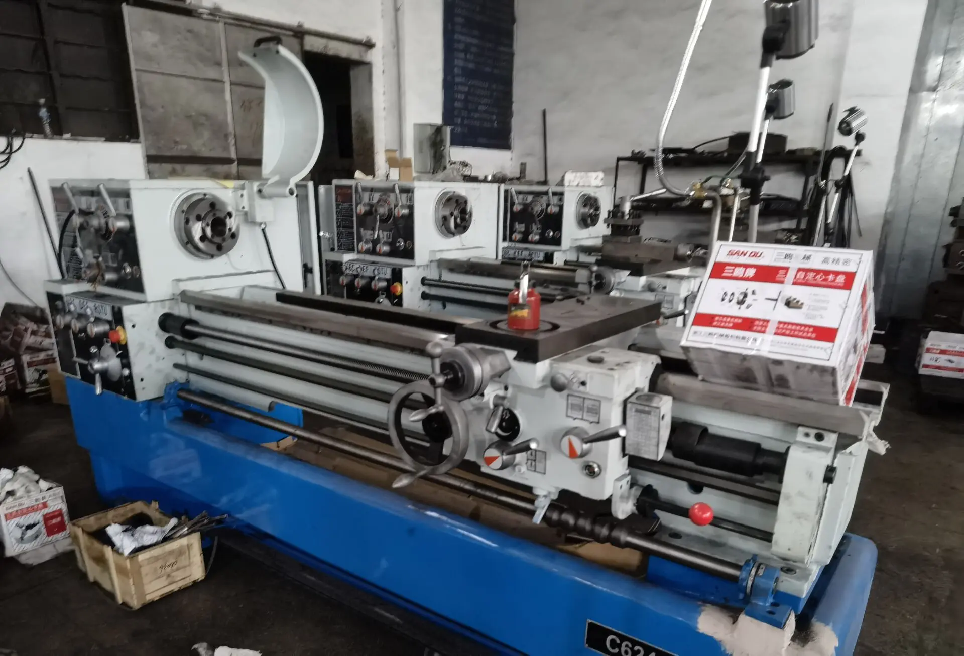 High Precision engine bench lathe machine C6246 with 82mm spindle bore