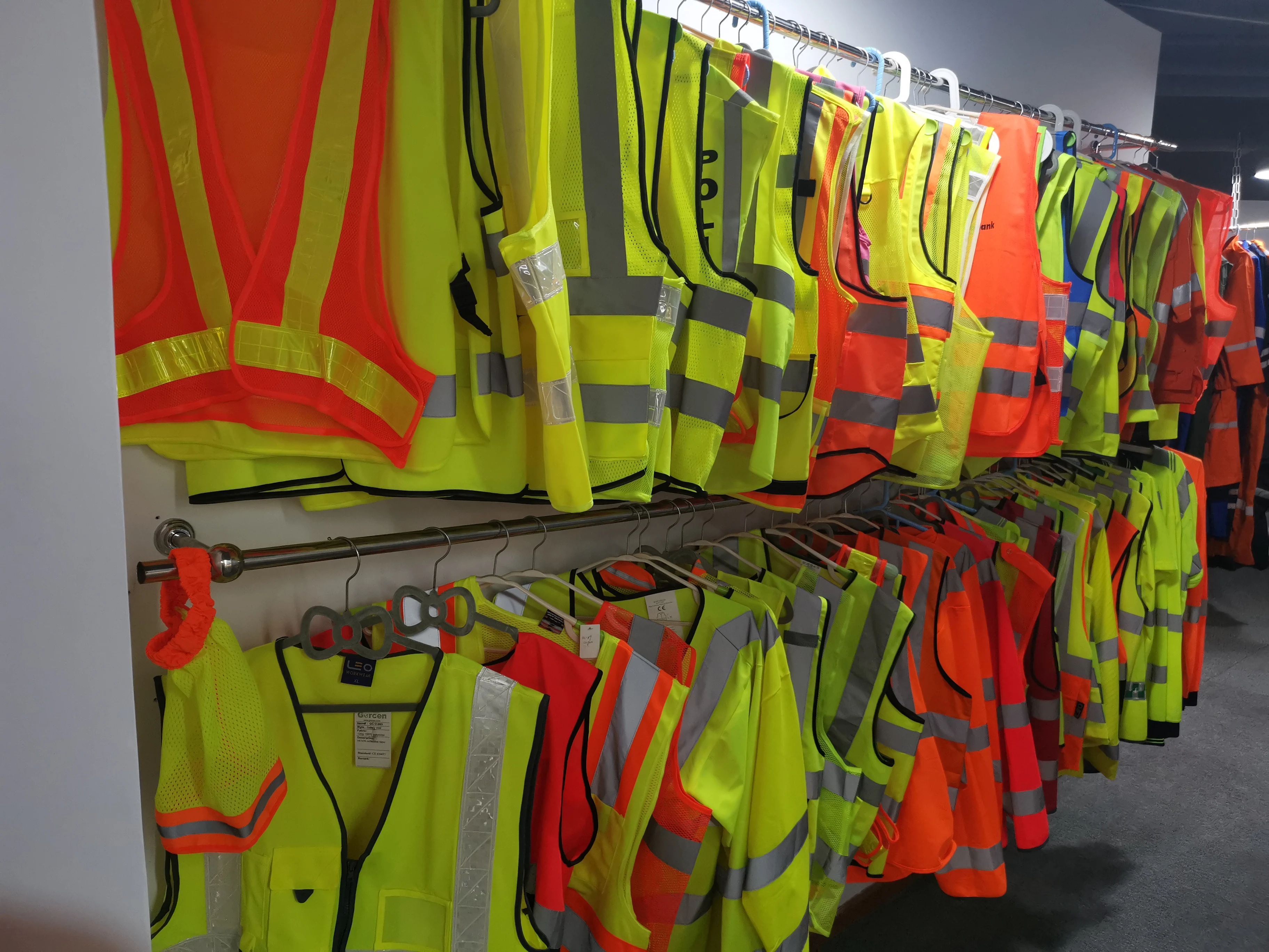 PPE Personal Protective Equipment / equipo de seguridad industrial