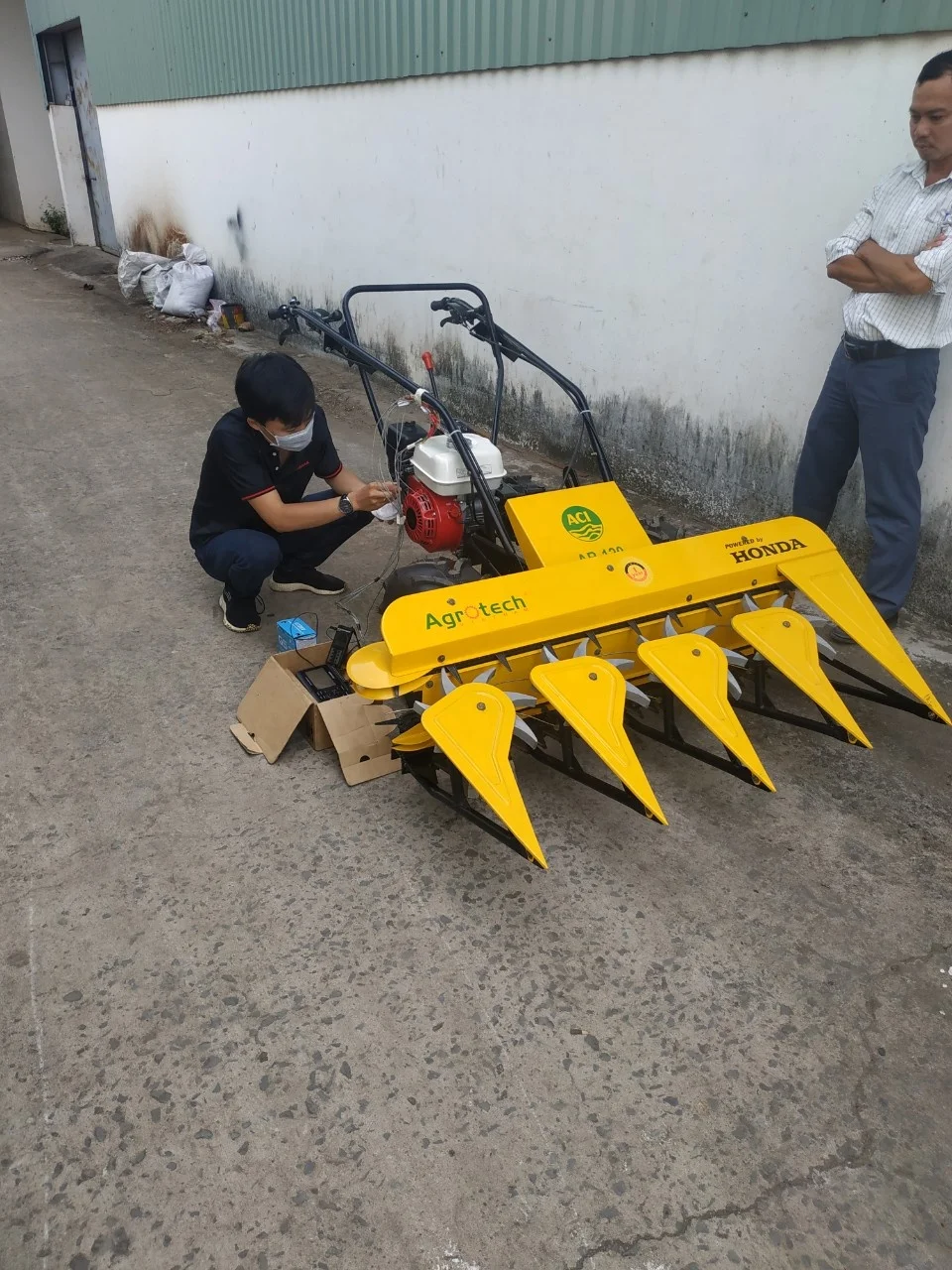 RICE REAPER MACHINE PRICE RICE REAPER MACHINE HARVESTER