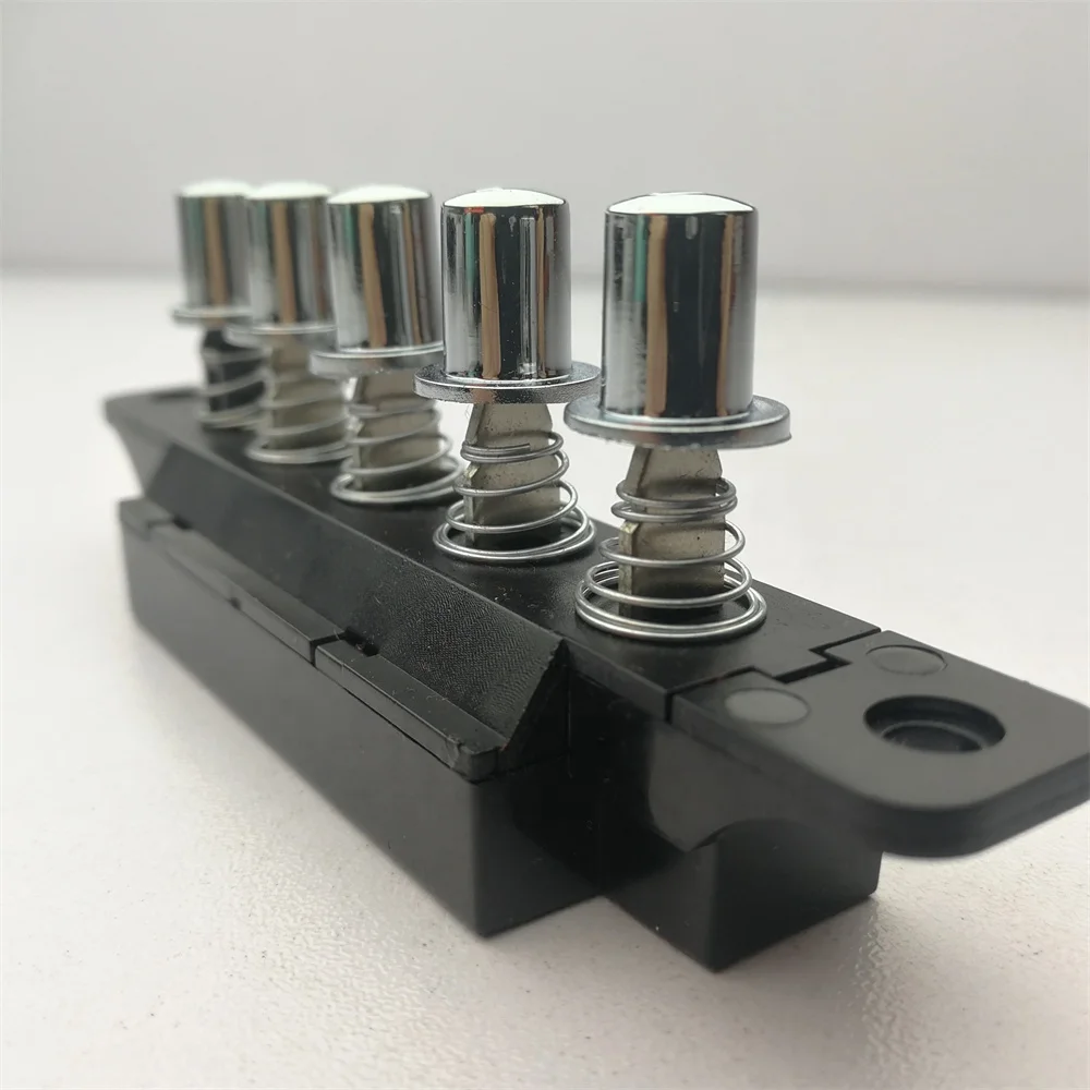 push button switch iec 60947-5-1self-locking switch