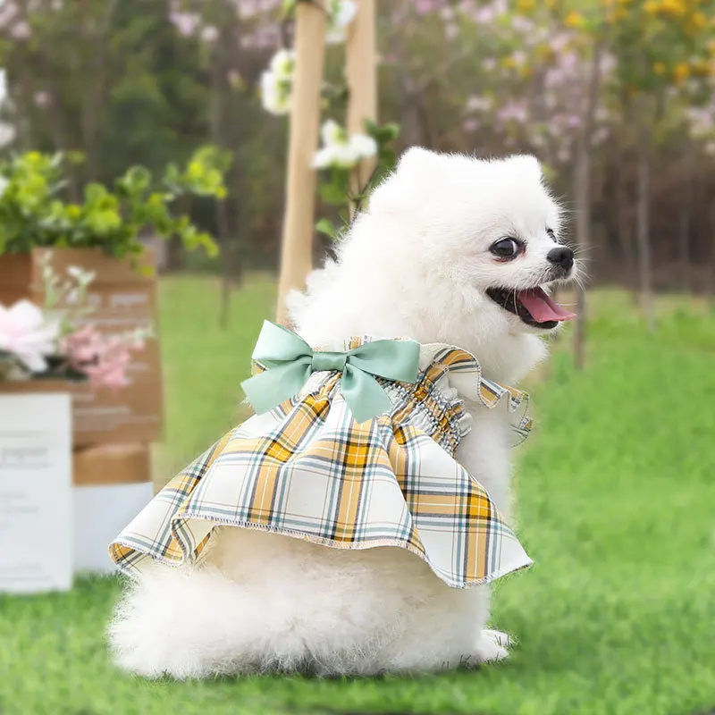 Wholesale customization clothes for pets Plaid skirt pleated skirt Small and medium pet clothes Cute princess style Dog dress