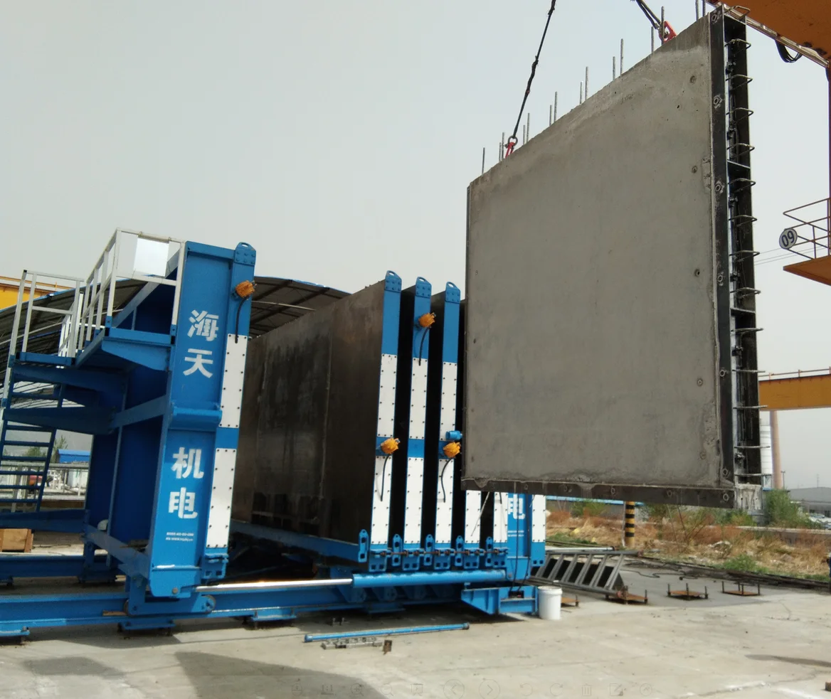 Concrete wall panel molds for prefab house