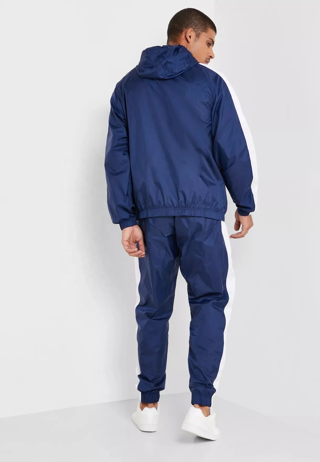 Sportswear Training Polyester Tracksuit Spring Windbreaker Sets Mens Lightweight Woven Tracksuits