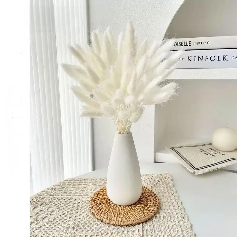 Decorative Bunny Tail Grass for Home Decor Artificial Floral Design and Soft Bunny Tail Stems