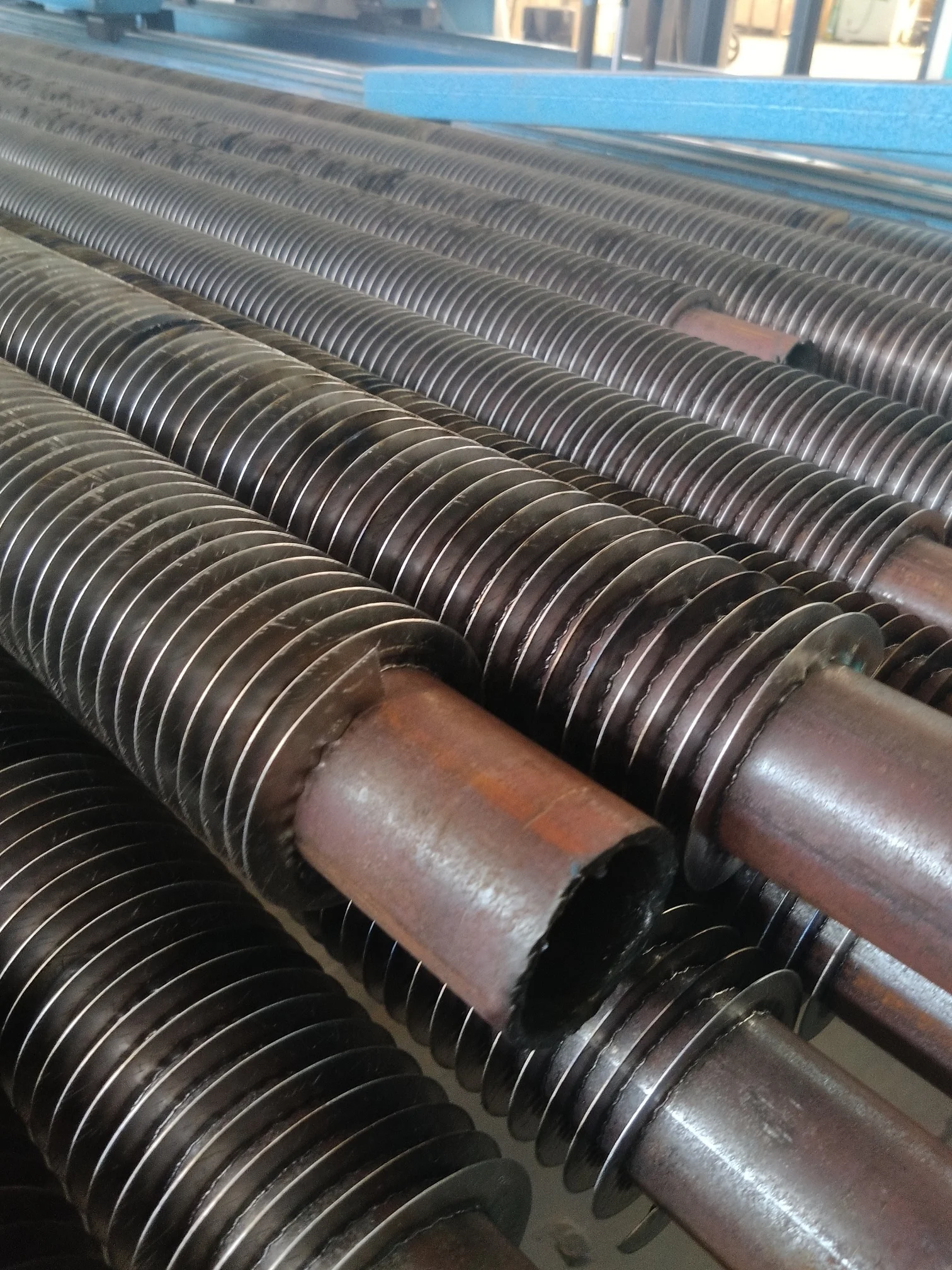 Hot Selling High Frequency Welded Steel Seamless Finned Tubes Heating Pipes For Radiators Drying