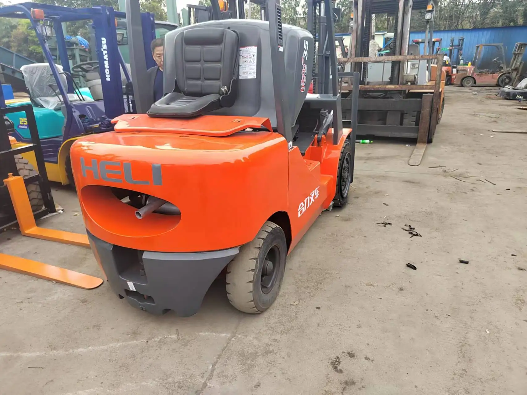 Made in China used Heli 3 tons of forklift with good condition good price high quality high performance for sale