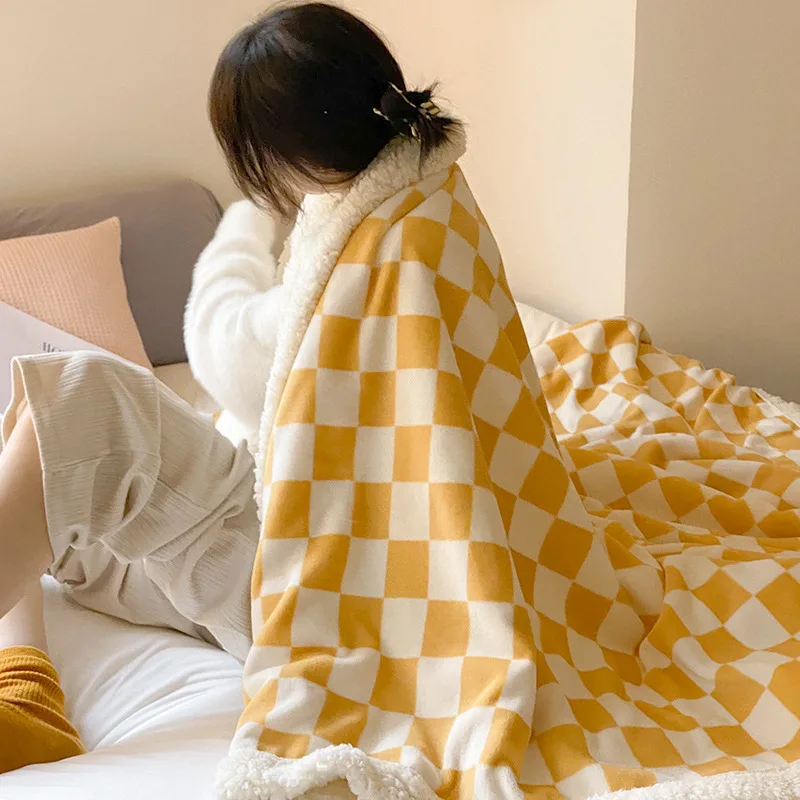 Новинка 2022 стильное мягкое фланелевое одеяло в клетку с красивыми