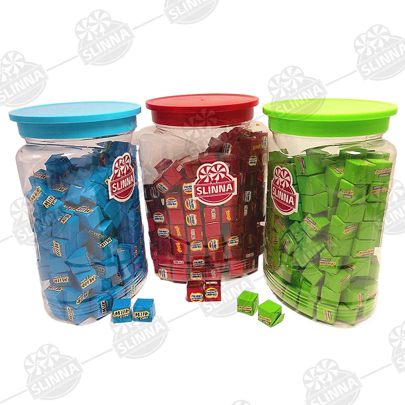 Strawberry cheese sugar tablet candy Hard candy fruit flavor snack Sugar-cubed fruit flavor snack Festive candy mix flavors