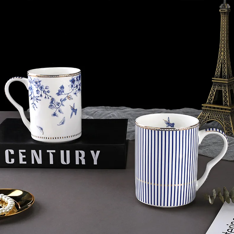 Blue and White Flower Decal Porcelain Chinese Tea Pot Set With Cups Afternoon Time Ceramic Coffee and Tea Sets With Gift Box