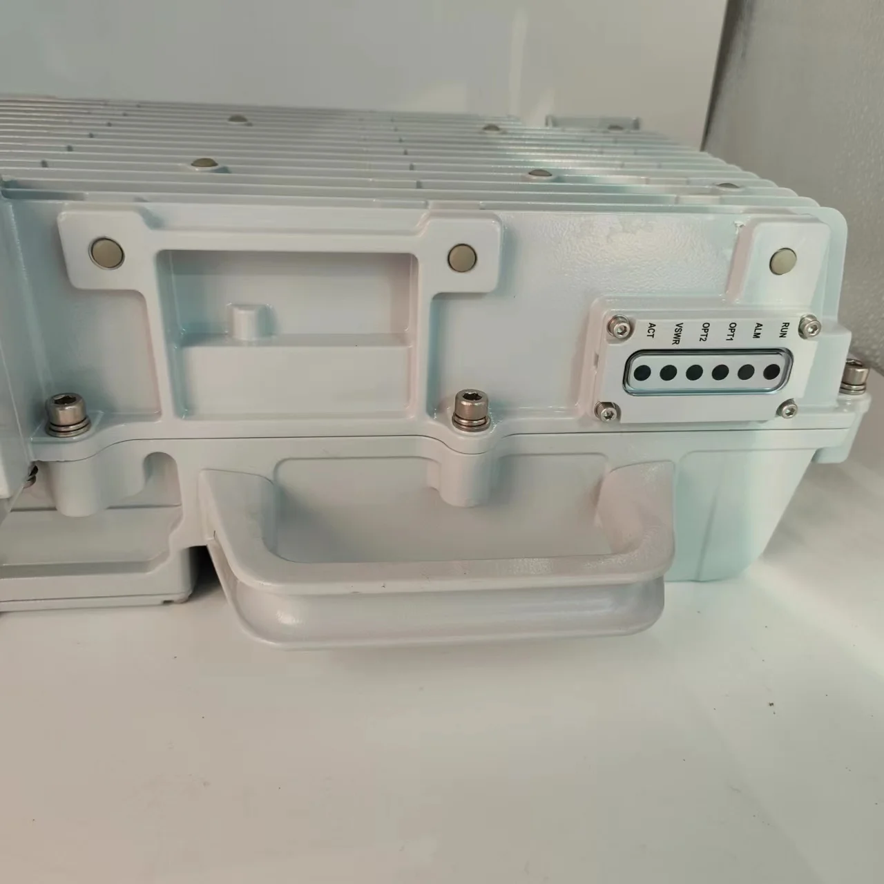 New Original Package Zte Zxsdr R8862s S1800 B6b Zte Rru 8862 aS 1800 Small Cell Communication Base Station