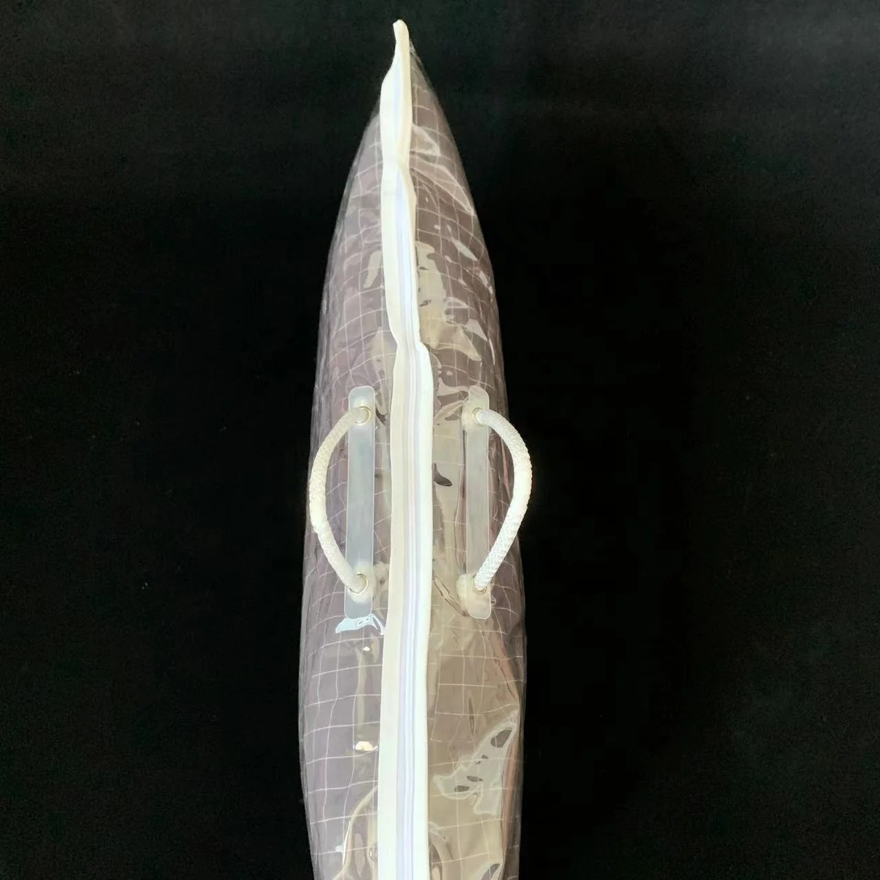 Waterproof pvc clear pillow case plastic bag with handles for packaging