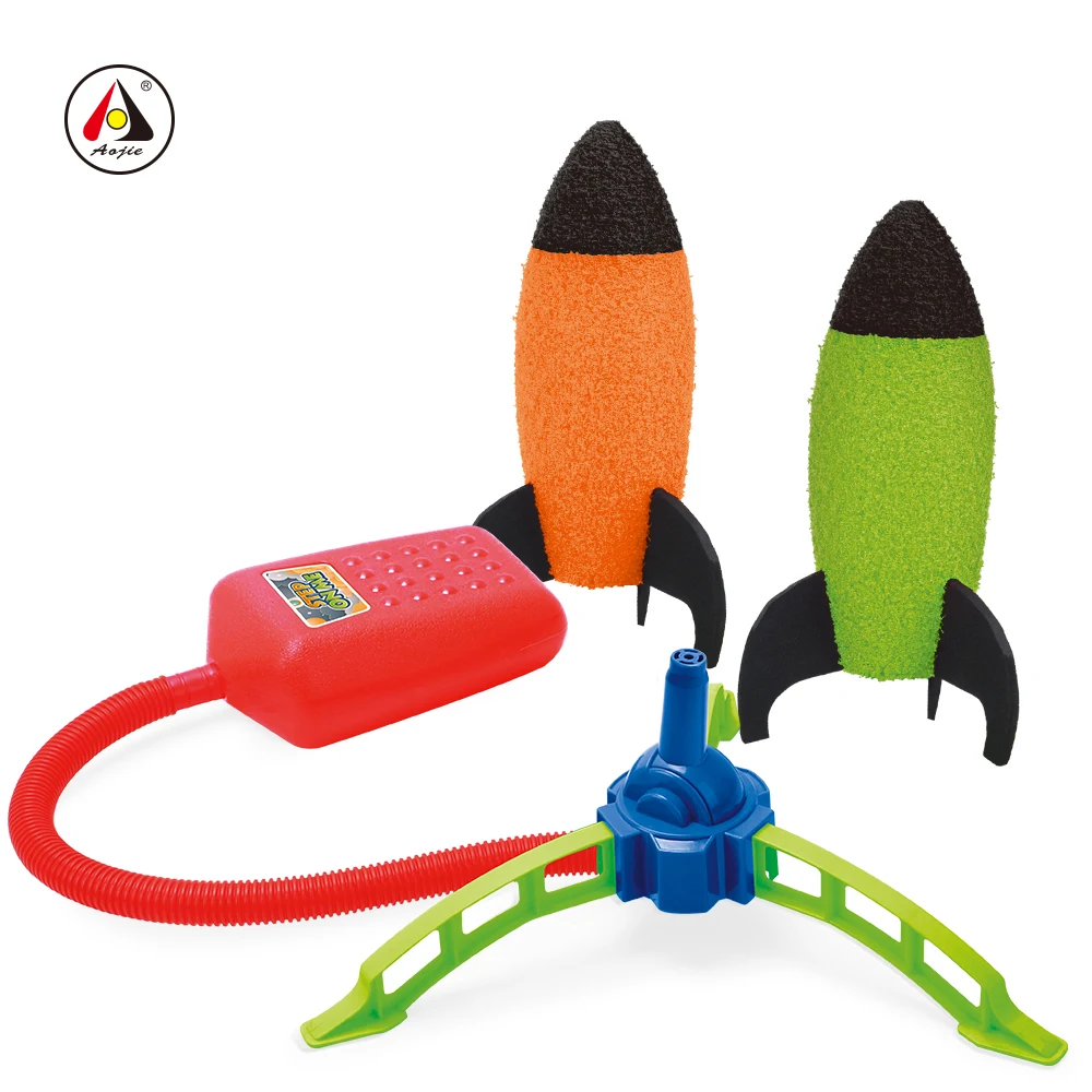 Aojie Rocket Launcher for kids Stomp Launch Pad With 2 Foam Rockets Fun Outdoor Toy for Kids Birthday Gifts