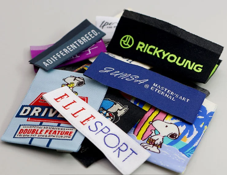 Wholesale custom compumark trademark search logos Straight cut for clothing woven label patches