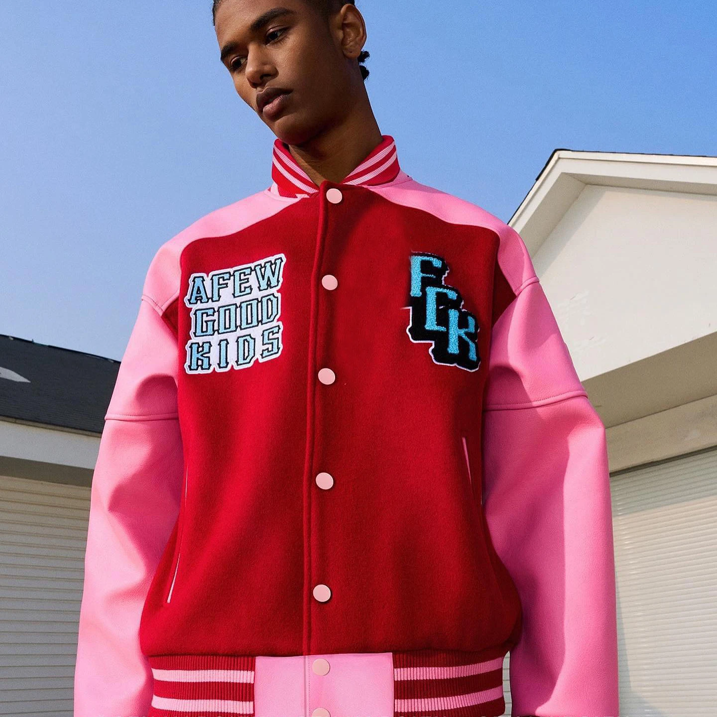 Бейсбольная шерстяная куртка с вышивкой