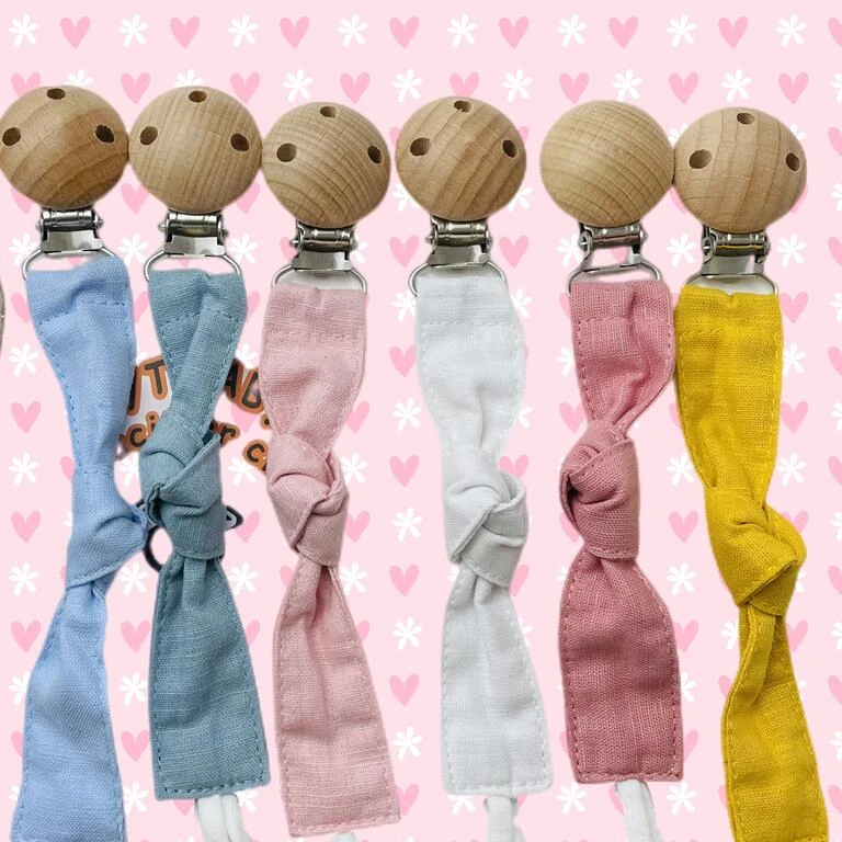 NEW Solid Style Modern Pacifier clip On Sale Interesting solid color Design Baby Pacifier Clip Holder