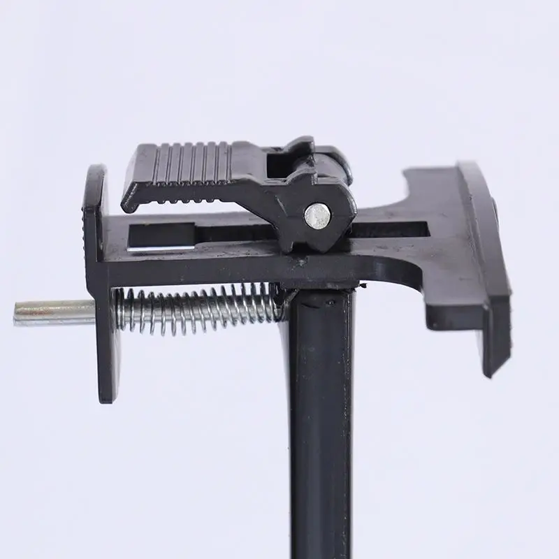 Hot Selling Outdoor New Design Factory Retractable Adjustable Folding Thick Aluminum Easel