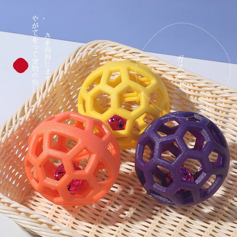 New Arrival Bell Ball High Quality Cat Dog Pet Toys Interactive Hollow Plastic Ball Factory
