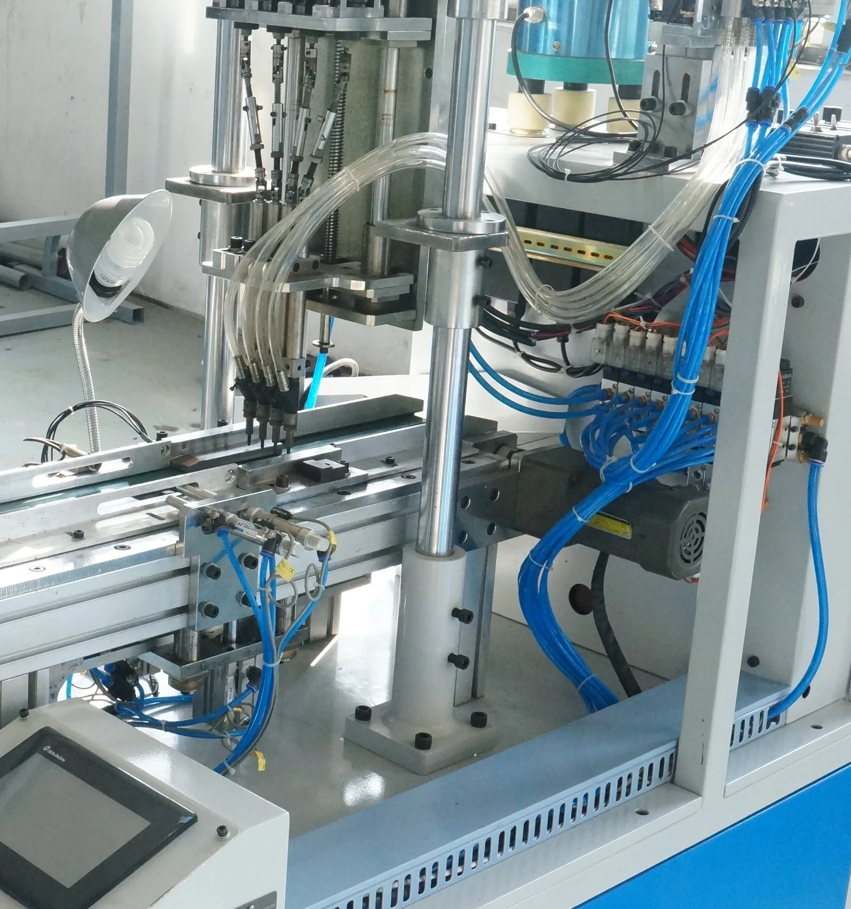 Customized High-Efficiency Automatic Screwdriver Machine For Installing Screw Terminal Board