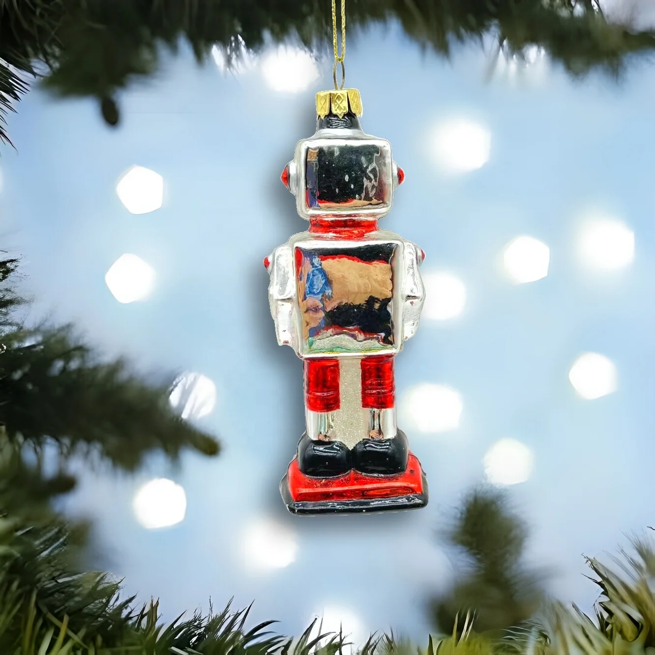 Exquisite and luxurious handmade party glass ornaments Christmas tree decorations futuristic robot glass ornaments