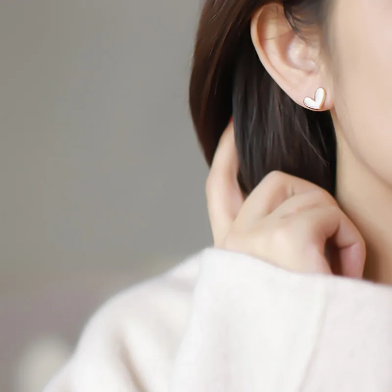 Vershal A4-1098 18K Gold Plated White Oil Dropping Love Earrings Sweet Girl Heart Mosquito Incense Plate Earrings