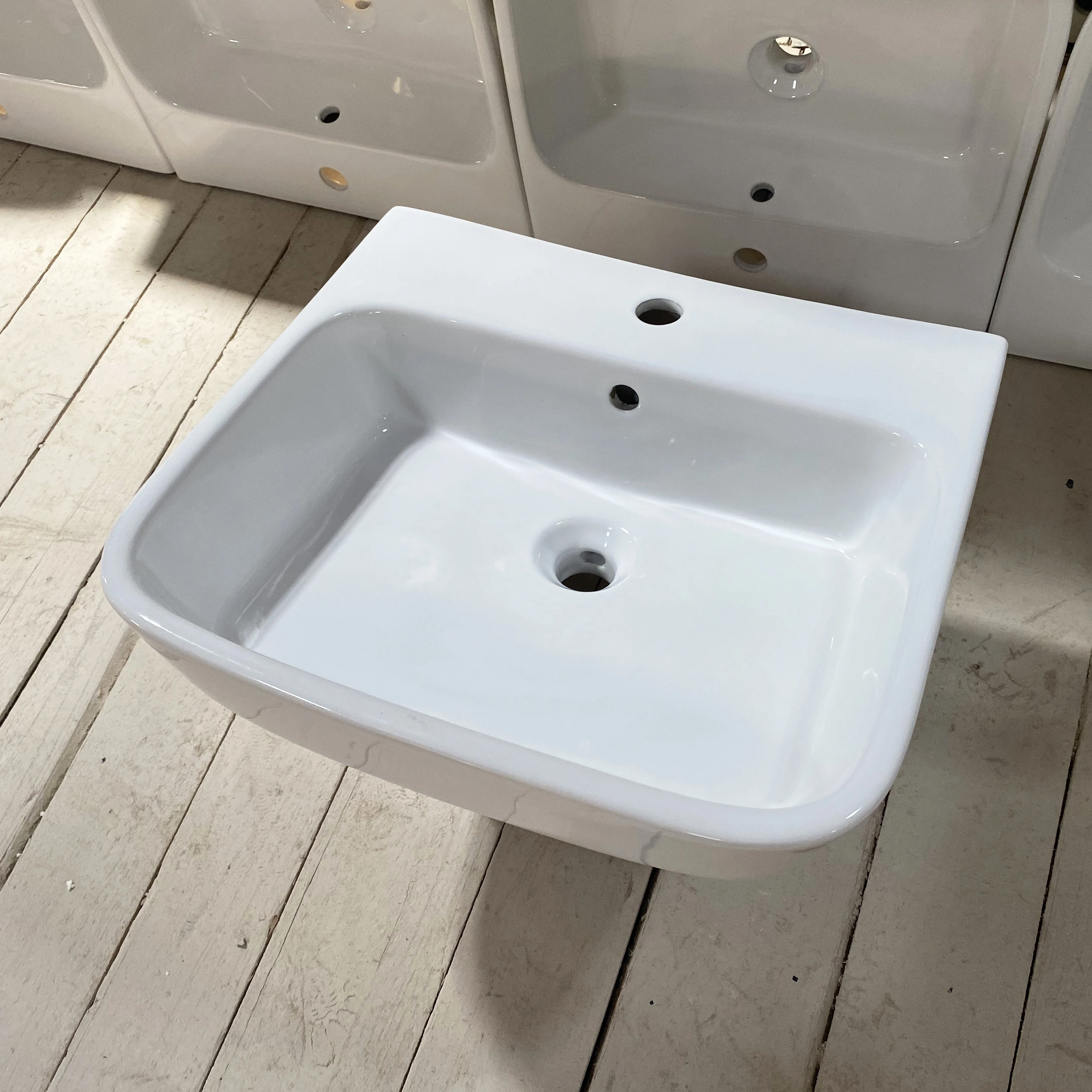 Фабричная Керамическая сантехника lavabo прямоугольная керамическая настенная раковина для ванной комнаты Белая