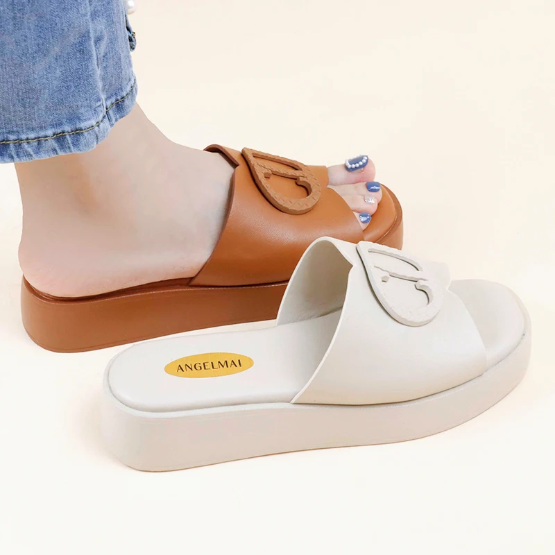 Fashion outdoor PU shoe lady Summer Letter buckle wedge Heel thick Slippers Fashion Round Head chunky women platform sandals
