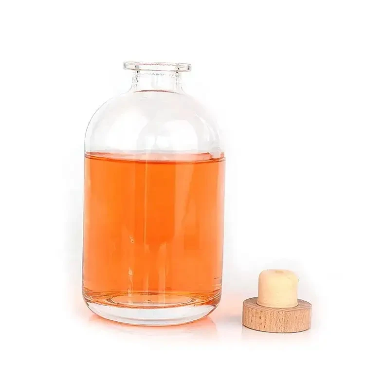 Custom Glass Liquor Bottle 250ml 500ml Empty Glass Wine Gin Whisky Vodka Bottle With Cork Lid