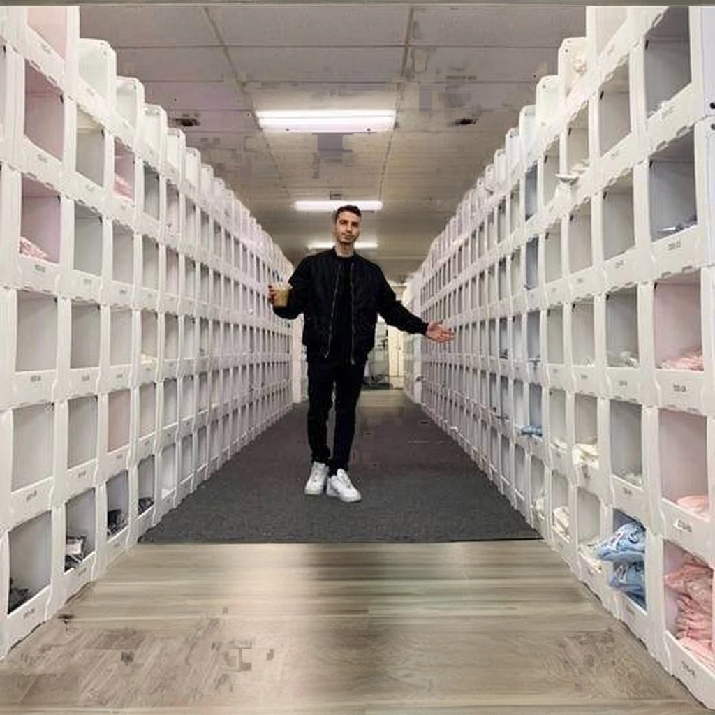 Customized Plastic Stackable Warehouse Picking Bins Storage Stackable Largest Picking Bins for Clothing