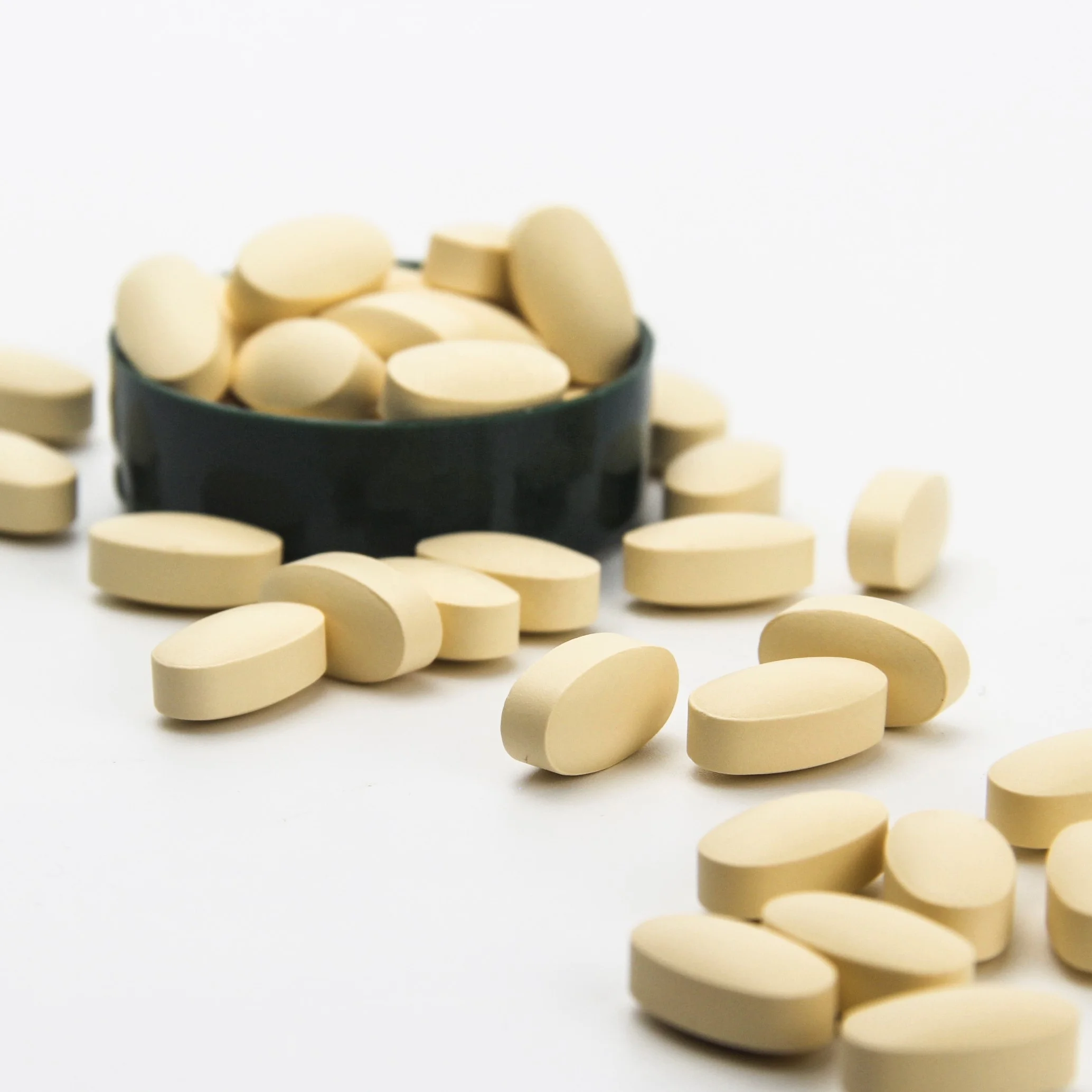 
New product china supplier Body building nutritional supplement Colostrum Soft Gel & chewable milk tablet 