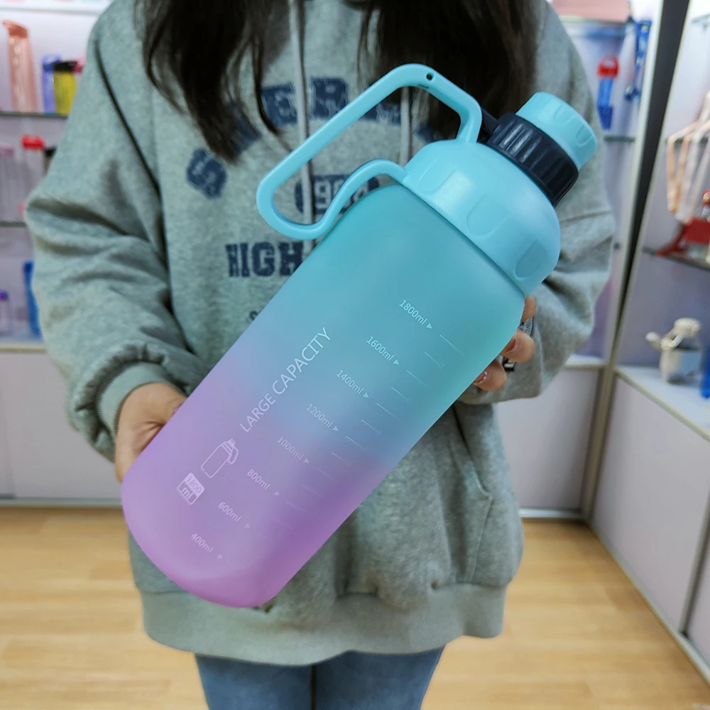 wholesale custom logo gym half gallon water bottle with sleeve