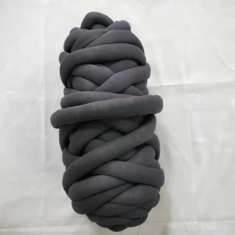 Factory good quality Bulk dyed polyester cotton chunky knitting yarn