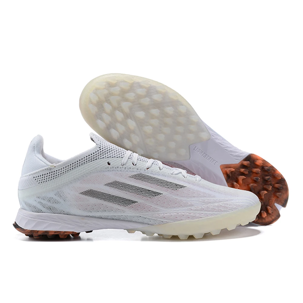 Wholesale High Quality Embossed Upper Rubber Tpu Outsole Soccer Shoes Football Junior Soccer Shoes For Men