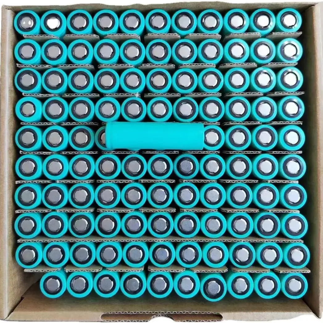 2024 Factory price 18650 Battery 1500mAh 2000mAh 2200mAh 2600mAh 3000mAh 3200mAh 3500mAh 3.7V NCM Lithium Li ion battery