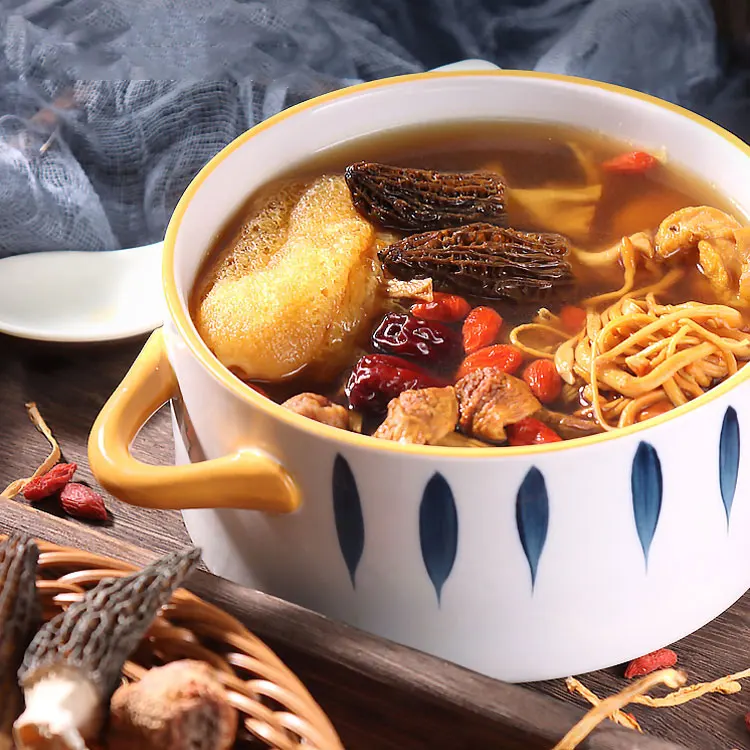 Китайское легкое приготовление вкусный травяной вкус суп из грибов