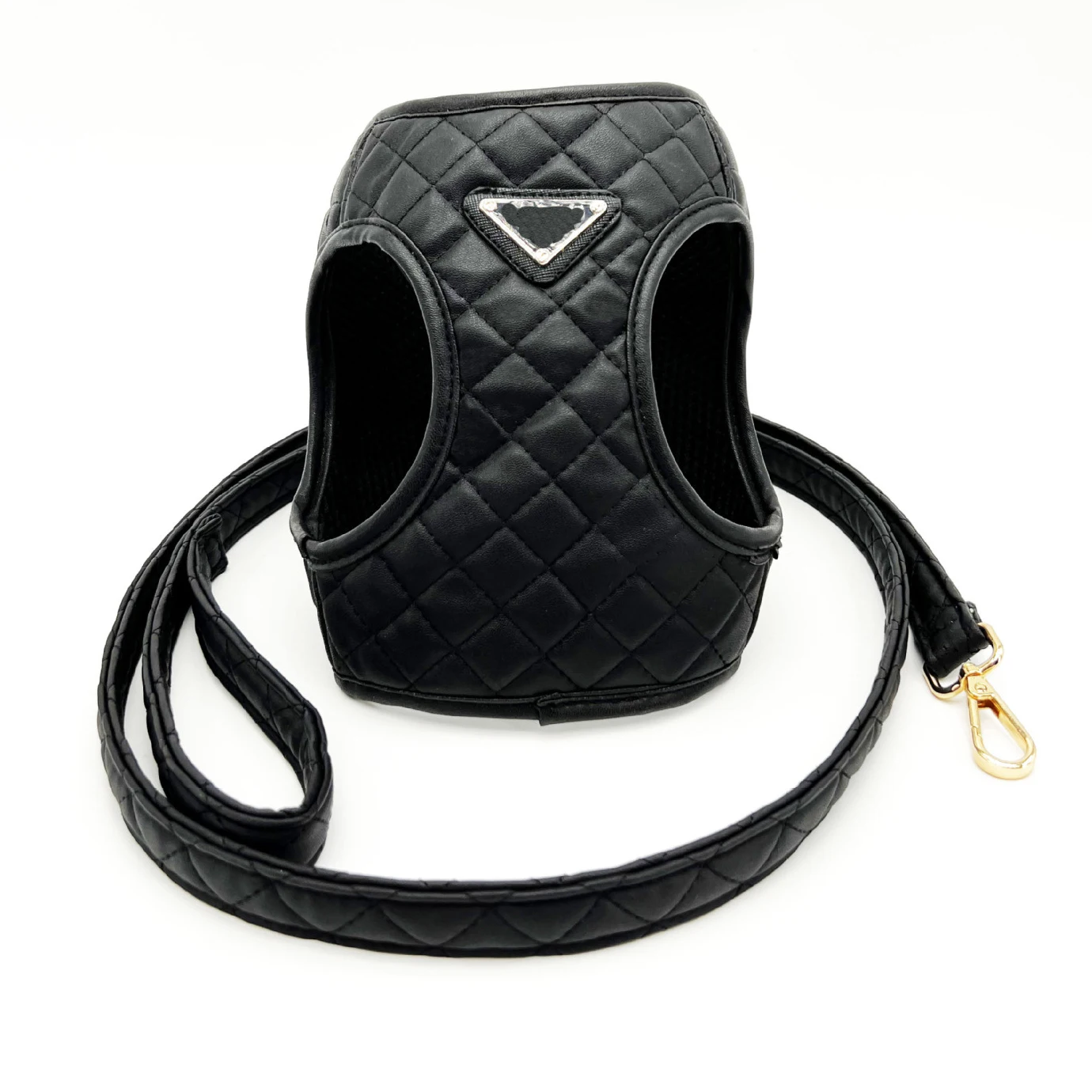 New Design Pet Accessories Adjustable Leather Pet Harness Leash Set P Brand Designer Luxury Dog Harness