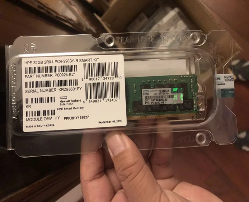 P00924-B21 HPHPE 32GB 2Rx4 PC4-2933Y-R Smart Kit
