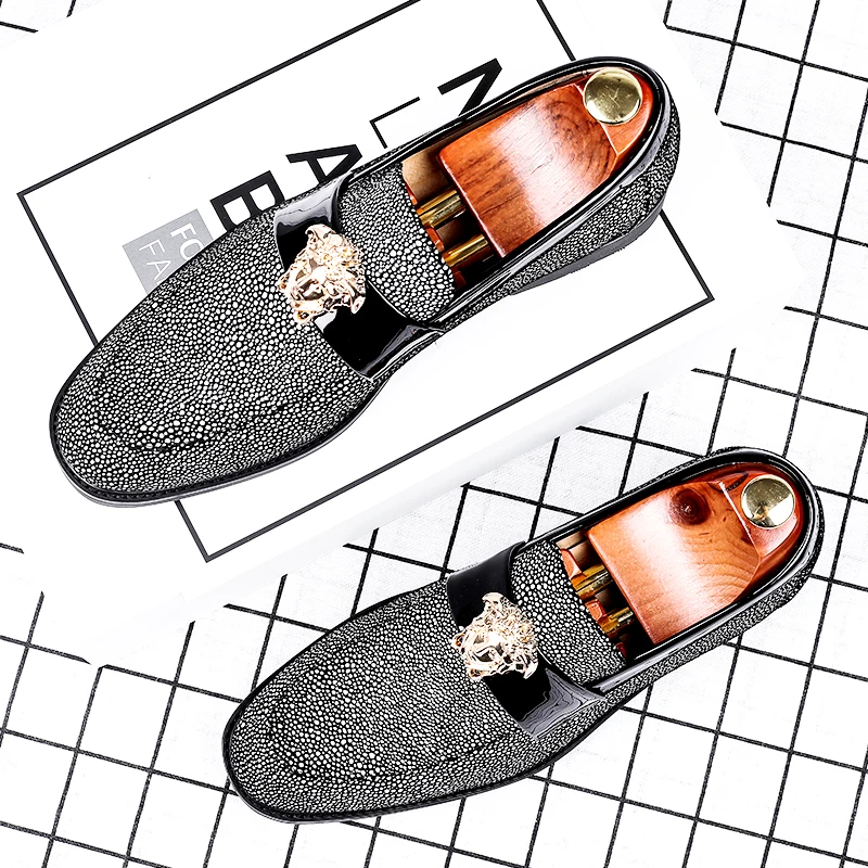 
Новая модель; Мужские повседневные модельные туфли из натуральной кожи; Мужские туфли; Повседневные лоферы 